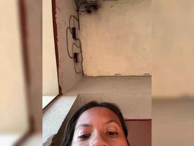 Offline Soni1211 on BongaCams