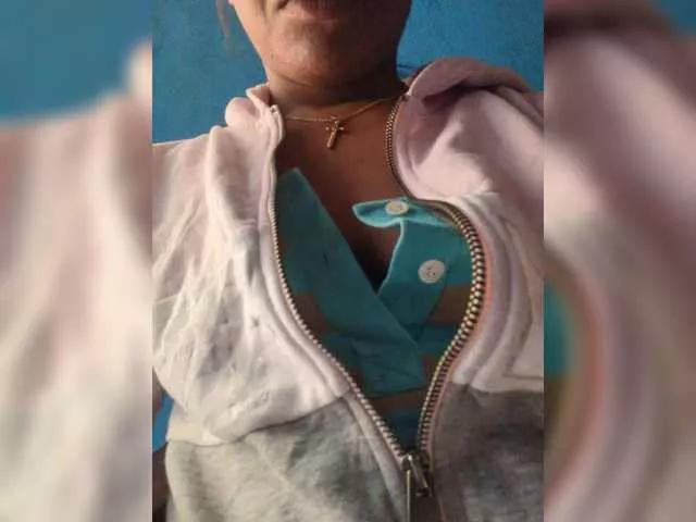 Offline Soni1211 on BongaCams