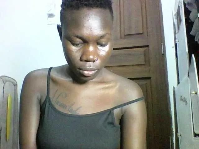 Offline Sweetchocolate on BongaCams