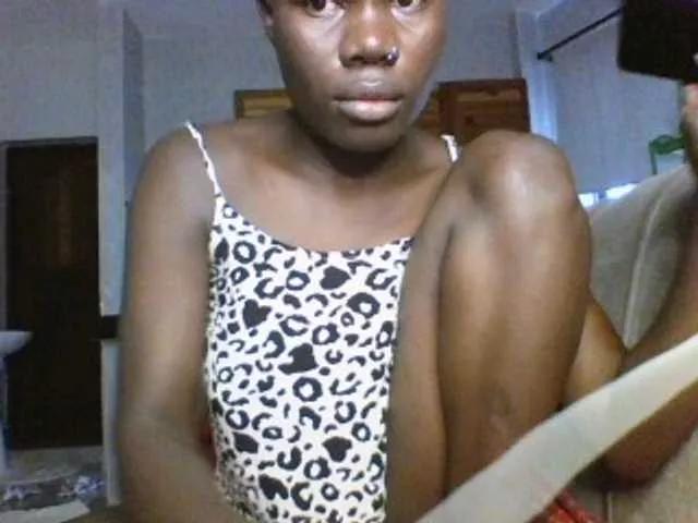 Offline Sweetchocolate on BongaCams