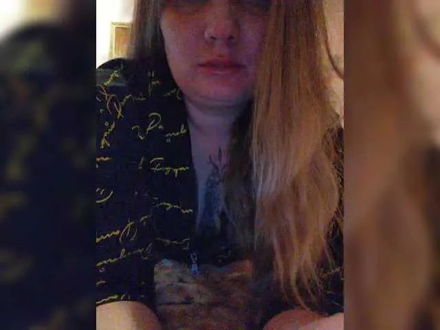 Sweetflowera on BongaCams 