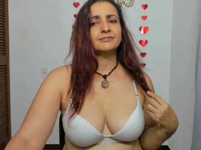 sweetsofia5 on BongaCams