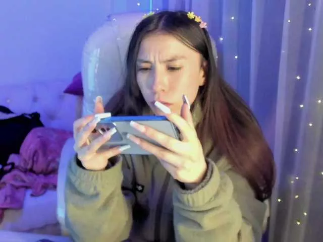 Tatanieves777 on BongaCams 