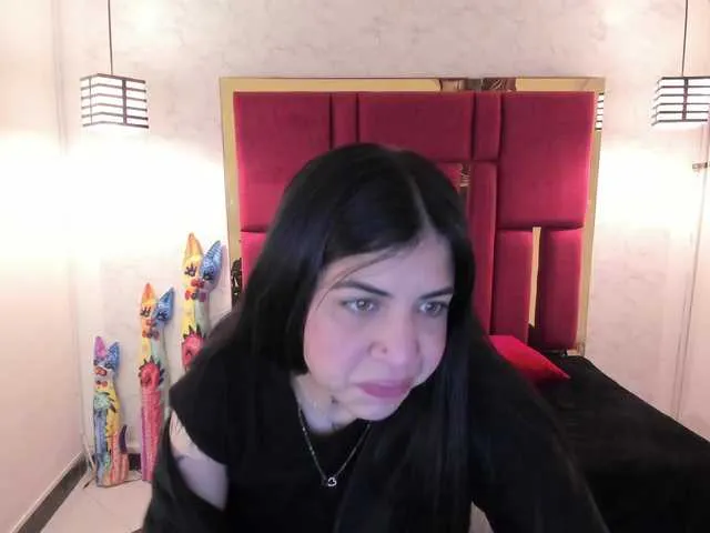 violetsmith on BongaCams