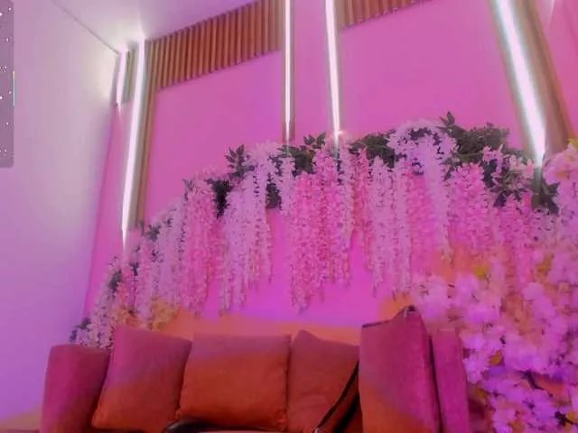 VivianneHart on BongaCams 