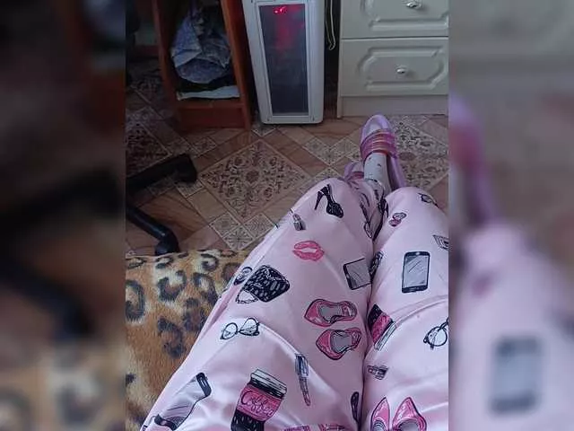 ZaraSss on BongaCams 