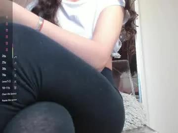 aidasina — #squirt  Make my legs shakeee/ #fuckmachine  #pregnant #leggings #pantyhose