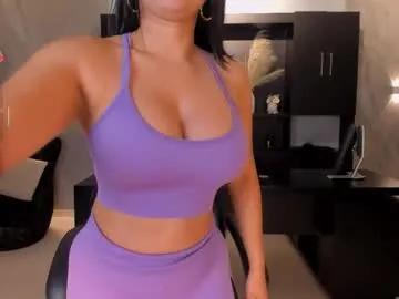 ashleyjhonson1 — looking for a dirty boy who wants  to play with my pussy - Multi-Goal :   Play Boobs + Show Spank + Make Me Horny #bigboobs #bigass #squirt #milf #latina