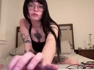 bbycris03 on Chaturbate 