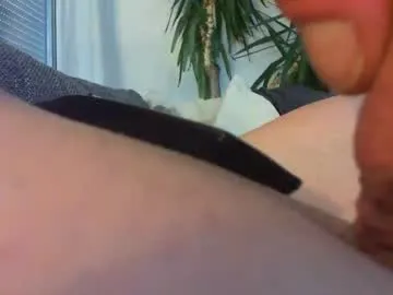 bigassbuttloverfuck41 model from cb