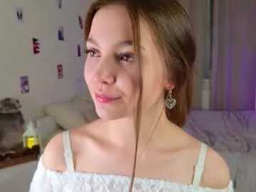 charming_bliss — I add water to my nipples and dance with my bare back hey!!! glad to see u in my room!! i`m Kaylee #18 y/o...  it's my #new52th day on site!! #teen #skinny #shy [222 tokens remaining]
