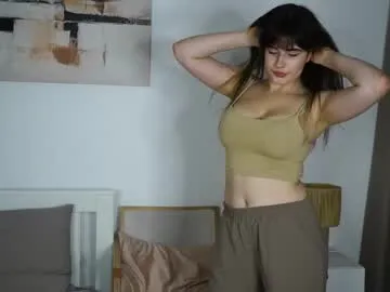 corlissnedrow — I dont what to say....good luck to me>< Goal: licking lips sexy #new #natural #shy #bigboobs #18 [43 tokens remaining]