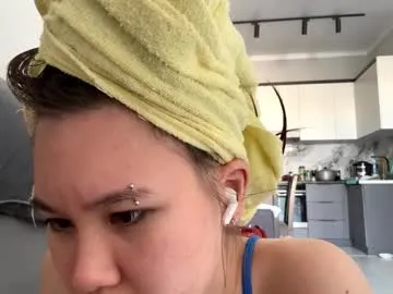 cwenecollins — Goal: Show Legs))))! #18 #asian #lovense #anal #natural [22 tokens remaining]