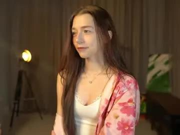 elbasypher — Hello i`m Elba, i`m #18 #teen #new #shy #natural   Goal: show my bare shoulders [77 tokens remaining]