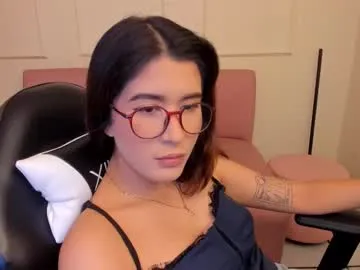 emiilycutex_ — Use my Lovense, My Fav Patterns 10*15*25*38/111*460 | fuck  pussy   | #squirt #anal #latina #stockings #bigass |