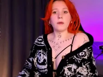 evaredmooon — GOAL: Take off your sweater and stay in underwear [99 tokens remaining] Hi, I'm Eva and I'm a trans girl after a full transition #curve #biglegs #toy #feets #tgirl