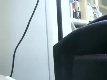 freeuptopia2 on Chaturbate 