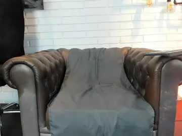 gabrieldraven — Sweaty Gym Fetish - Goal: do 8 biceps reps [20 tokens left] #latino #bigcock #cum #feet #new