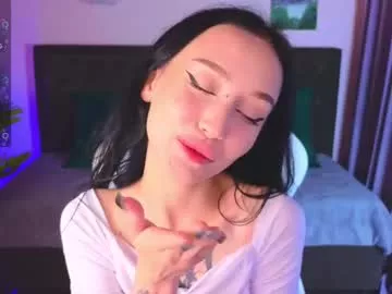 holly_berryy_ on Chaturbate 