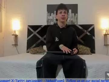 Freechat iammariano on Chaturbate