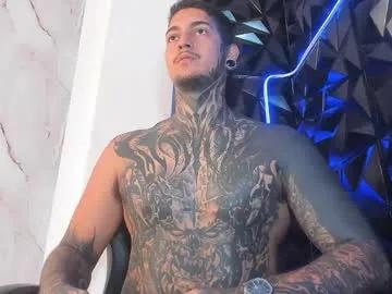 jaxxxonherd on Chaturbate 