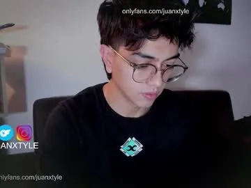 juancamroom — goalCUM #bigdick #uncut #bush Welcome to my room, #twink  #asian [2000 tokens remaining]