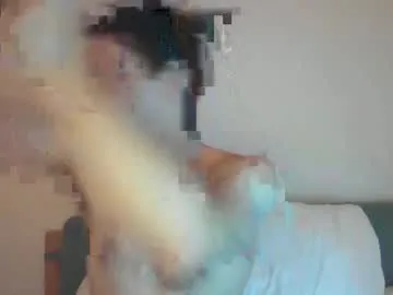 justphoenixxx — remove shorts [372 tokens remaining]
