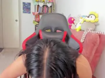 katie_bell_ — Boobs out [65 tokens left] Can u help me make me cum? #bigboobs #glasses #shy #bigtits #lovense