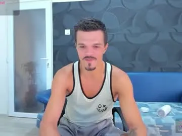 khatarsis2000 — DonyBrown here ! - Multi Goal: Big vibe , big boy :> [333tk each Goal] #lovense #bigdick #bigballs #niceass #naturalbody