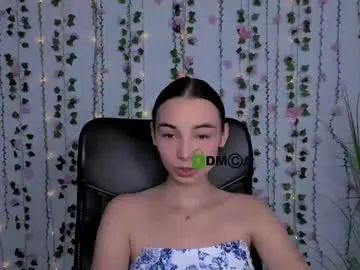 kimi_glow on Chaturbate 