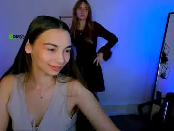 kimi_glow on Chaturbate 