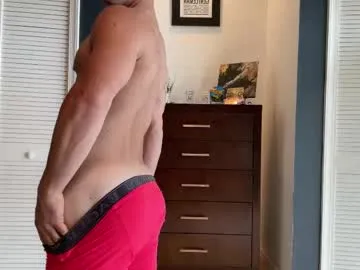 kinkybuffboy on Chaturbate 