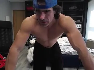 latino23bom model from cb