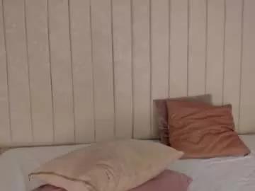 Freechat littleoliviia_ on Chaturbate