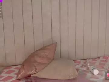 Freechat littleoliviia_ on Chaturbate