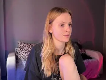 lunacyy — drain your wallet make me cum   #teen #feet  #tattoo #bigass #mistress [1971 tokens remaining]