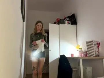 mariluspringle — GOAL: Sexual handbra show! [77 tokens remaining] Welcome to my room! #skinny #blonde #nature #18 #teen