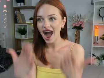 mary_in_red — Goal: Lost shorts and punish ass <3 #new #teen #cute #18 #young Please help me reach 30 thumbs up [55 tokens remaining]