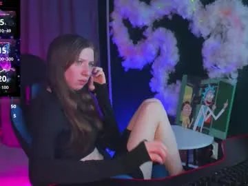 michele_mack — GOAL: Hand in panties [16 tokens remaining] Hello everyone! Let's have a wet show ^^ #teen #smalltits #muscle #fit #18