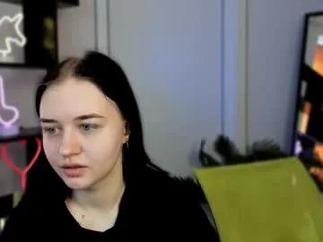 miki_ti — GOAL: funny dance [111 tokens remaining] Welcome to my room! #new #18 #pretty #young #smoke