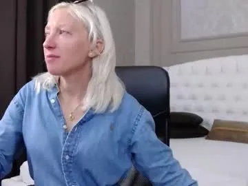 natalie_bitton on Chaturbate 