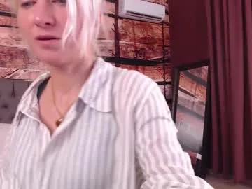 natalie_bitton on Chaturbate 