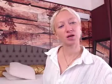 natalie_bitton on Chaturbate 