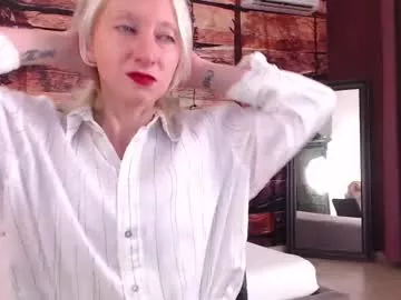natalie_bitton on Chaturbate 