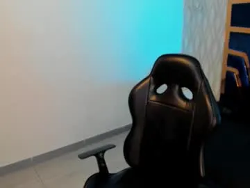 petesevans_1 on Chaturbate 