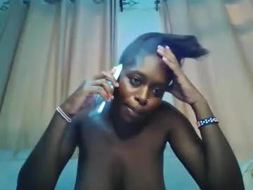 Freechat prettydulce on Chaturbate