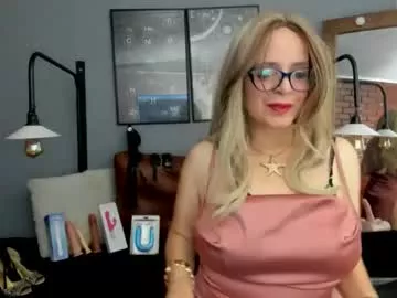 samantha_mature56 on Chaturbate 