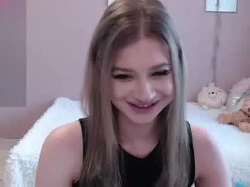 sweet_nicole_333 on Chaturbate 