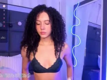 sweetcurly1 on Chaturbate 