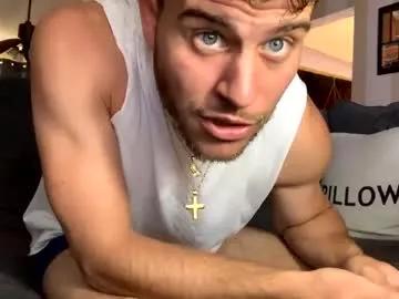 Away wentbrokeonstrippers on Chaturbate